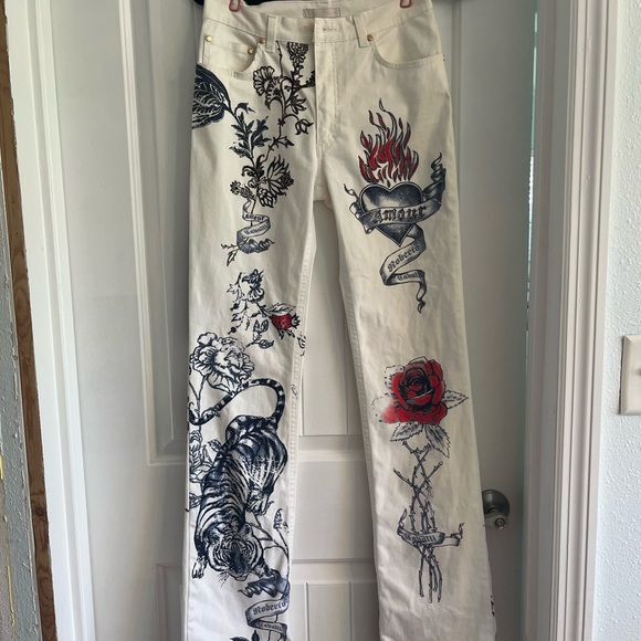 Roberto Cavalli White Jeans with Gold Button - Picture 2 of 9